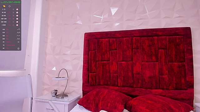 Tabitha_Moon naked stripping on cam for live sex video chat