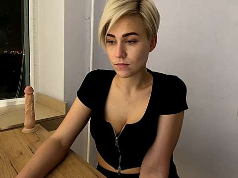 TheBlonde007 naked stripping on cam for live sex video chat