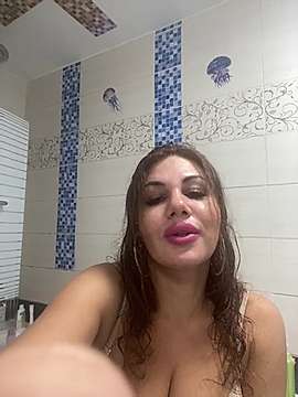 Alisasex@xh naked stripping on cam for live sex video chat