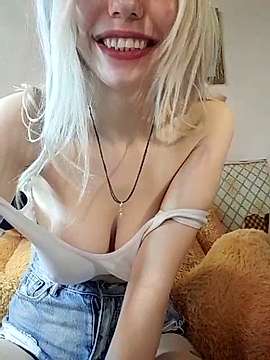 _Angel_Daimonn_ naked stripping on cam for live sex video chat