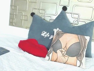 bellucy naked Live Sex Chat Room