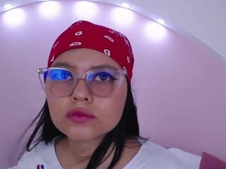 Chloe-Ihana naked Live Sex Chat Room