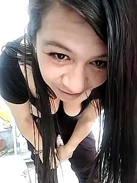 mia_17_ naked stripping on cam for live sex video chat