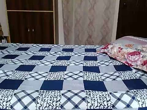 samaira_5 naked stripping on cam for live sex video chat