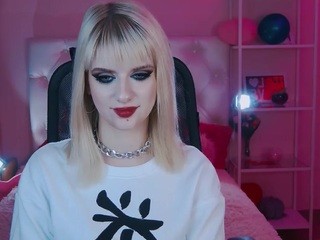 YourWing naked Live Sex Chat Room