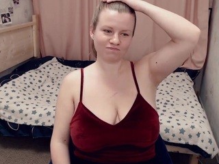 AdrianaReinamo naked Live Sex Chat Room