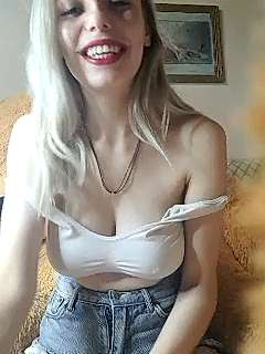 Angel_Daimonn naked stripping on cam for live sex video chat