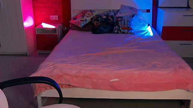 April_Stone naked stripping on cam for live sex video chat