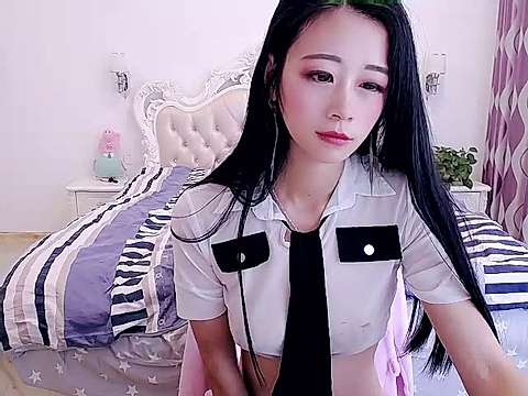 CQ-Selma naked stripping on cam for live sex video chat