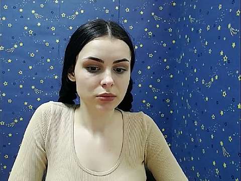 CuteRoza naked stripping on cam for live sex video chat
