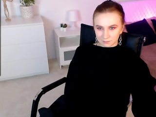 EvaMillerS naked Live Sex Chat Room