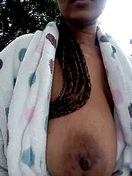 Goldernsexy02 naked stripping on cam for live sex video chat