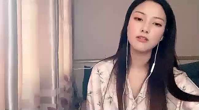 HaagenDazs_ naked stripping on cam for live sex video chat