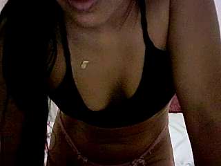 Julia_minas naked stripping on cam for live sex video chat