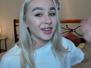 KatlinB naked Live Sex Chat Room