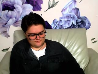 Linda-Bunny naked Live Sex Chat Room