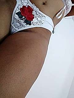 mooanaa naked stripping on cam for live sex video chat