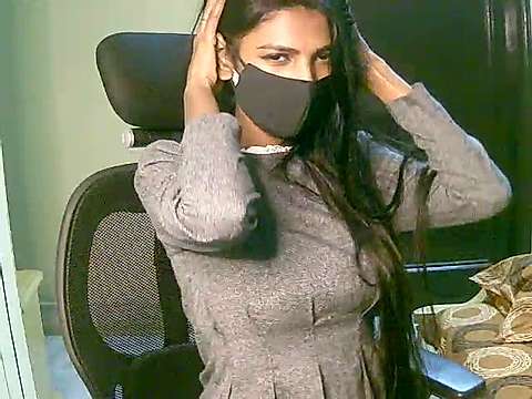 NISHU_91 naked stripping on cam for live sex video chat