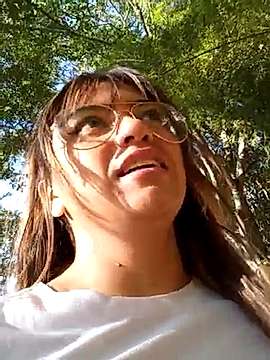 PrettyEmma0 naked stripping on cam for live sex video chat
