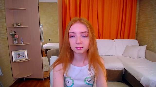 SunnyMood naked stripping on cam for live sex video chat