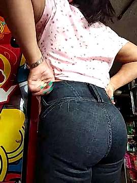 __valentina18 naked stripping on cam for live sex video chat