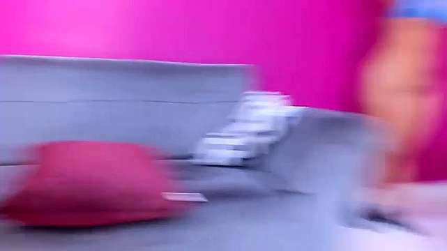 VirtualFantasy1 naked stripping on cam for live sex video chat