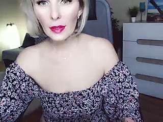 watermelony__ naked stripping on cam for live sex video chat