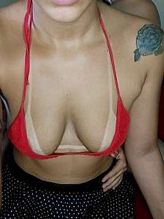 CarolliR naked stripping on cam for live sex video chat