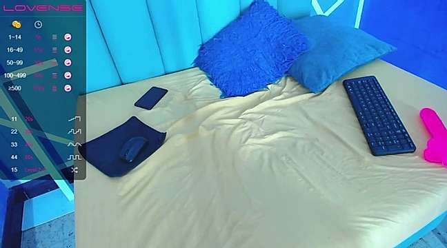 gisela_sex21 naked stripping on cam for live sex video chat