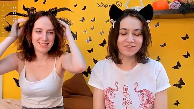 HellyJolly naked stripping on cam for live sex video chat