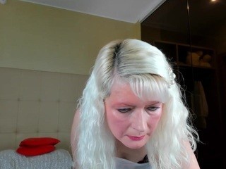 Liliaa-blonde naked Live Sex Chat Room