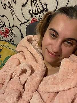 Madeline4you naked stripping on cam for live sex video chat