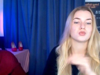 Nissamolly naked Live Sex Chat Room