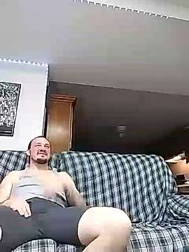 Whiteguy410 naked stripping on cam for live sex video chat