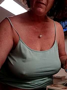 1legendgurlonly naked stripping on cam for live sex video chat
