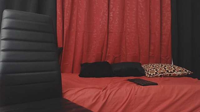 _Arab_Girls_ naked stripping on cam for live sex video chat