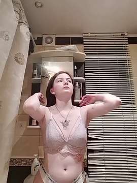 Freddie_Minnie naked stripping on cam for live sex video chat