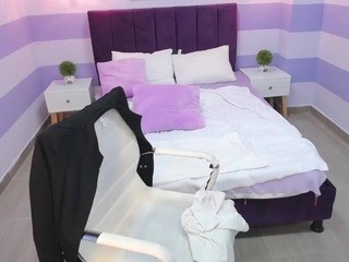 holly-campbell naked Live Sex Chat Room