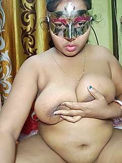 Indianhornybhabi naked stripping on cam for live sex video chat