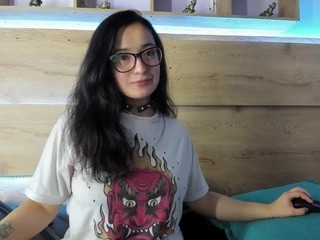 Mariianne naked Live Sex Chat Room