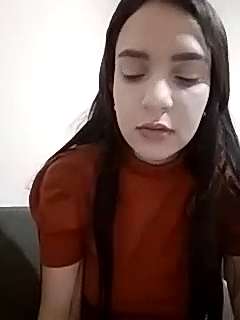 angelll011 naked stripping on cam for live sex video chat