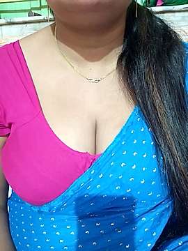 Choco_girl naked stripping on cam for live sex video chat
