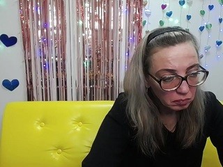 EsmiraVok naked Live Sex Chat Room