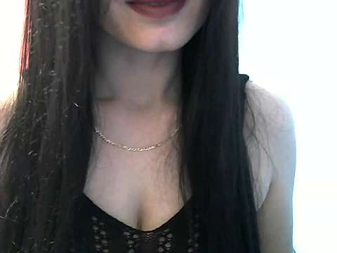 Hilldy33 naked stripping on cam for live sex video chat