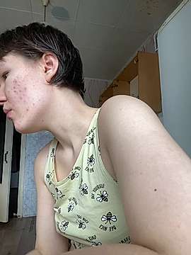 HorraMorra naked stripping on cam for live sex video chat