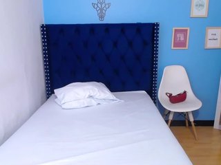 juicyy-carmela1 naked Live Sex Chat Room