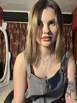 MiraStarx naked stripping on cam for live sex video chat