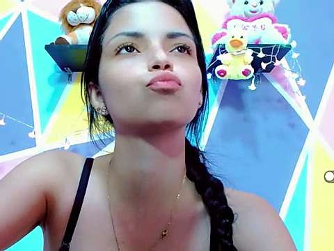 Stefanybeautiful naked stripping on cam for live sex video chat