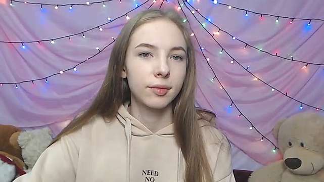 XX_SafiraFuracao_XX naked stripping on cam for live sex video chat