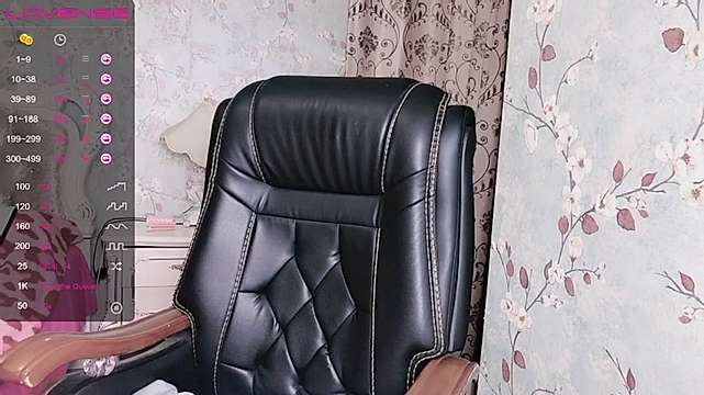 Amber-china naked stripping on cam for live sex video chat